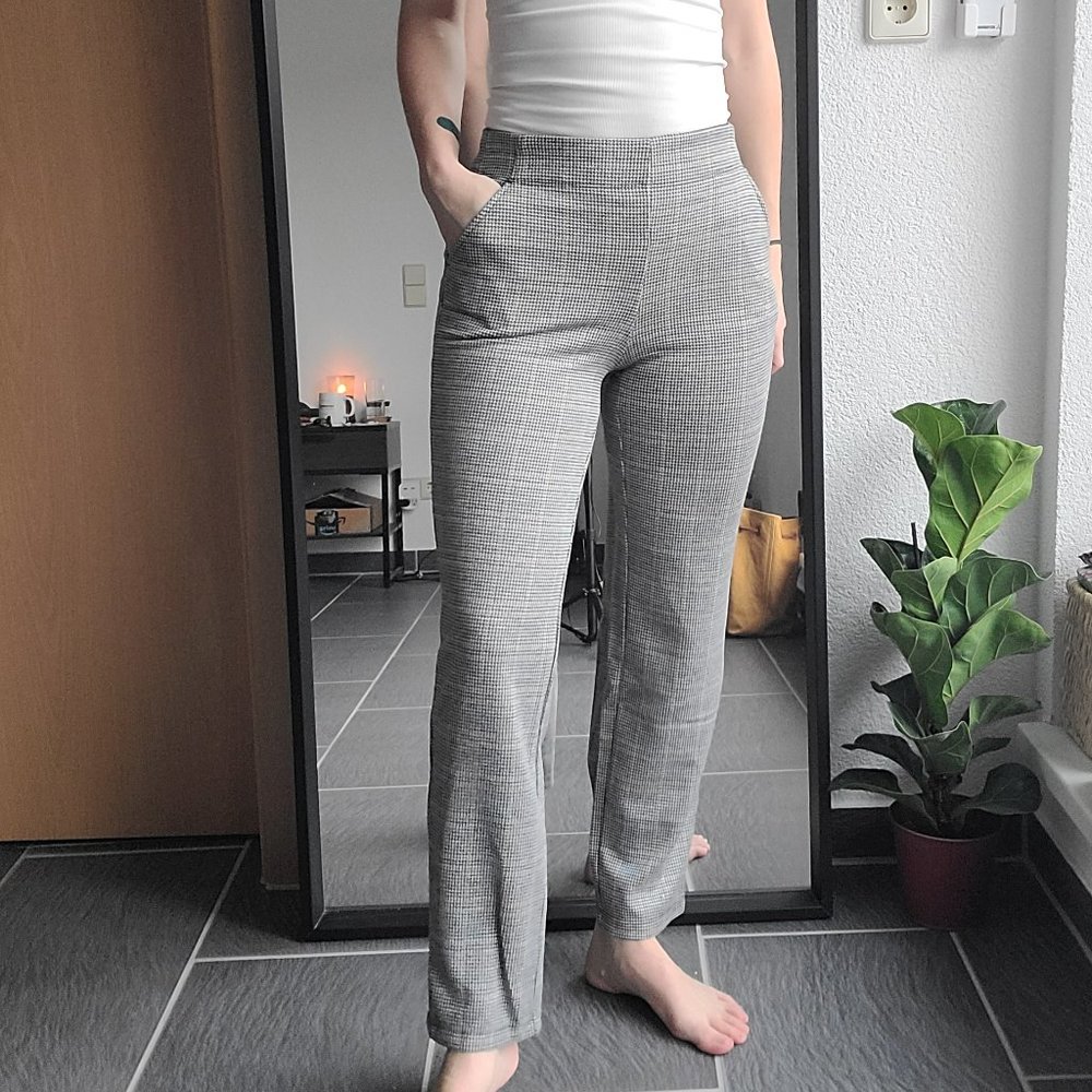 Max Studio Brown/Gray Plaid Ankle Length Mid Rise Slim Leg Trouser Pants Size XS